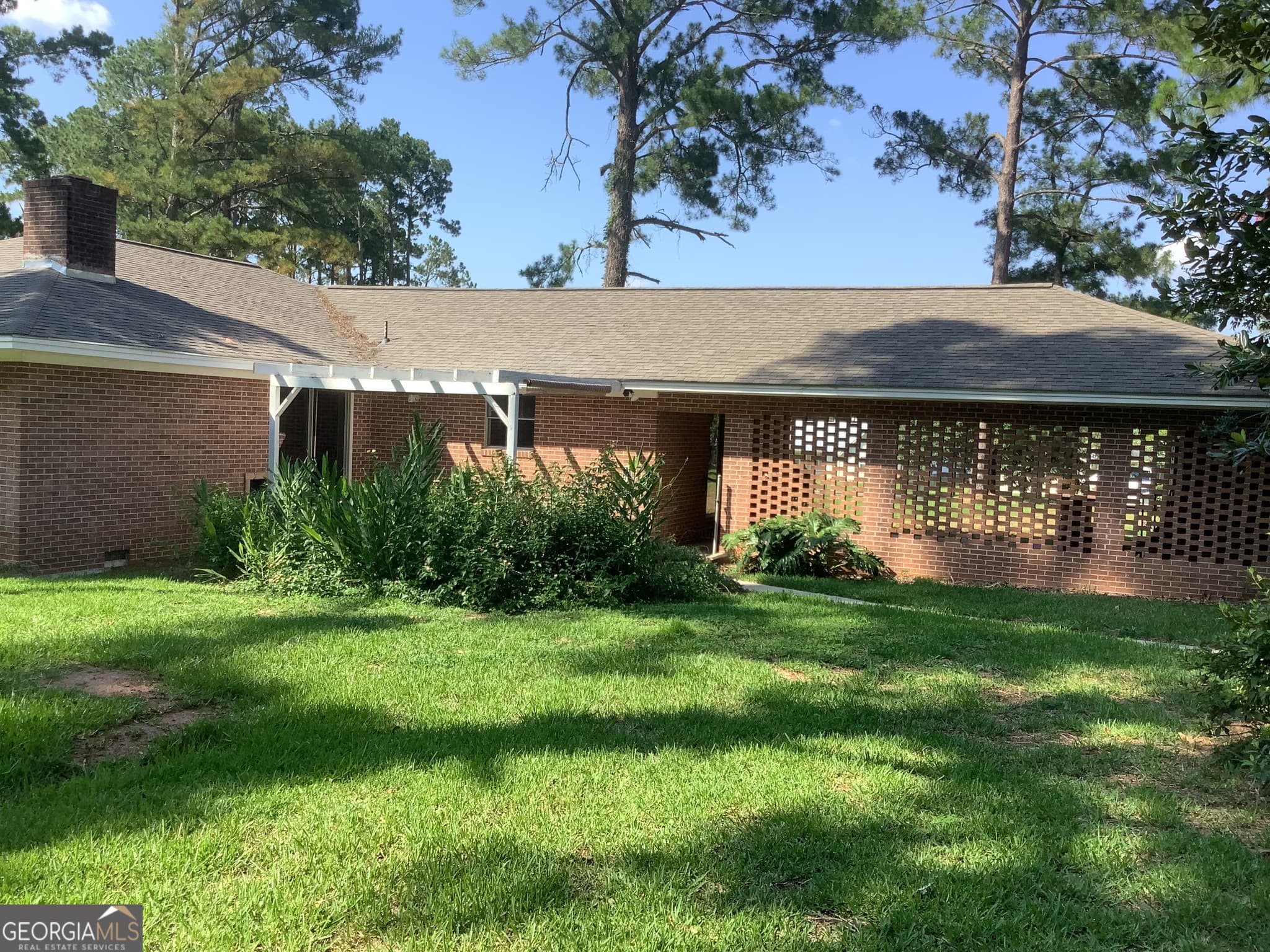 3 bedroom, 2 bathroom, 1,956 sq ft single family residence for sale at 354 Smoak Bridge Circle, Warwick, GA 31796 — photo 5