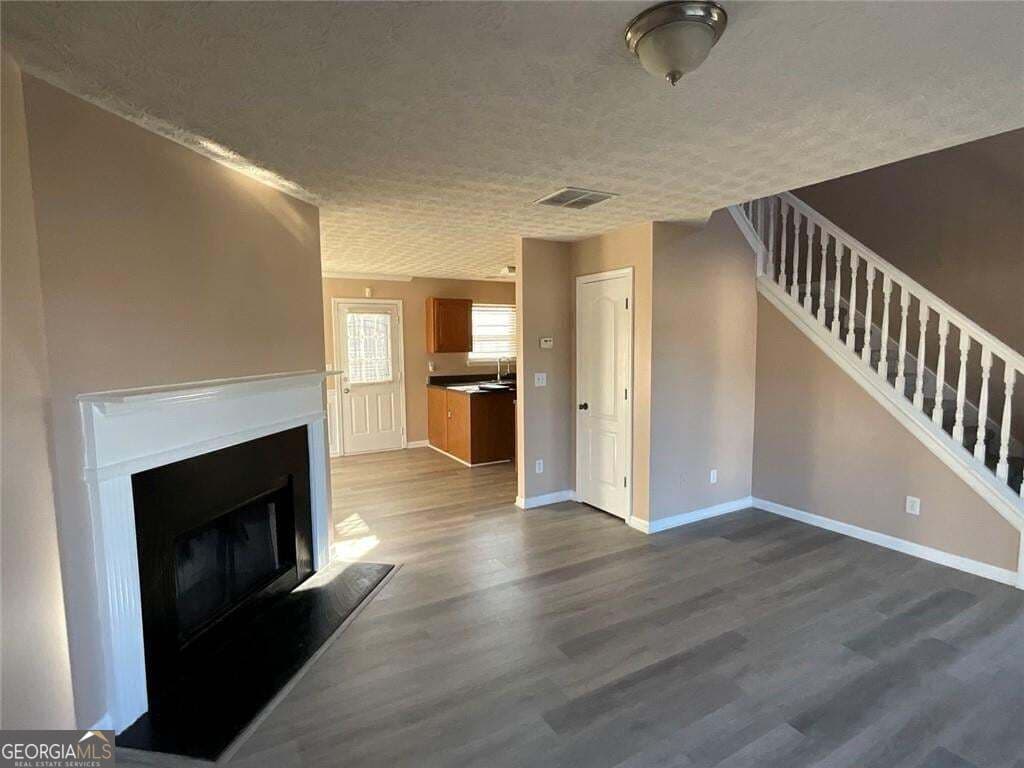 4 bedroom, 2.5 bathroom single family residence for sale at 2043 Newton Estates Drive, Ellenwood, GA 30294 — photo 5