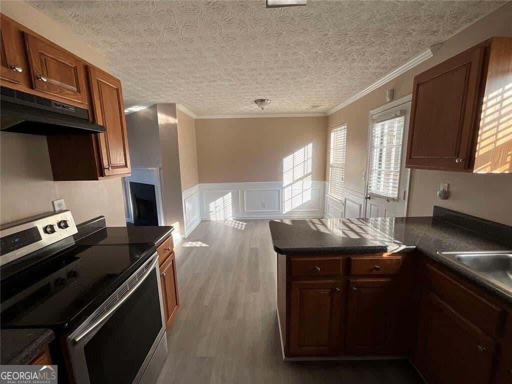 4 bedroom, 2.5 bathroom single family residence for sale at 2043 Newton Estates Drive, Ellenwood, GA 30294 — photo 8