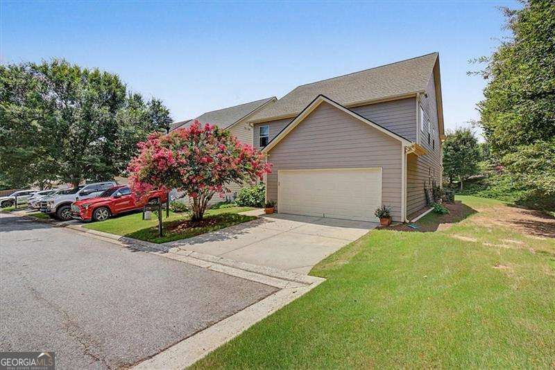 4 bedroom, 2.5 bathroom, 2,614 sq ft single family residence sold at 315 Montgomery Way, Woodstock, GA 30188