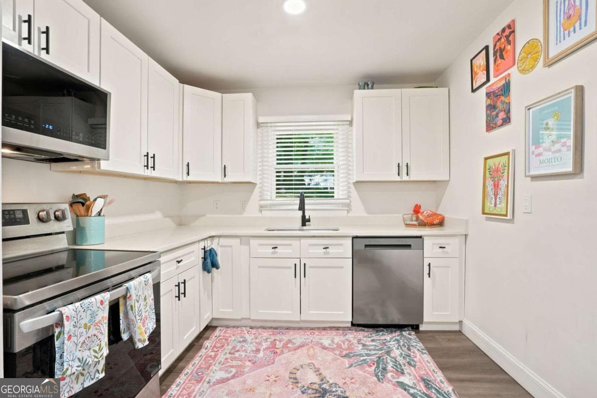 3 bedroom, 1 bathroom, 1,130 sq ft single family residence for rent at 581 Meadowbrook Drive, Marietta, GA 30067 for $2,300 a month — photo 8