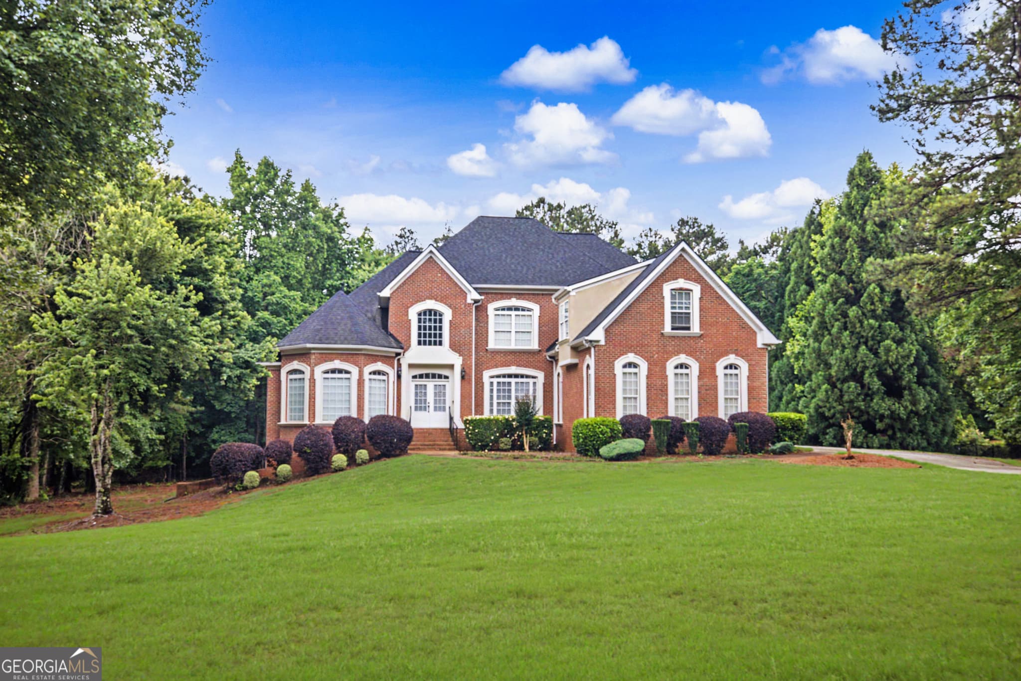 4 bedroom, 3.5 bathroom, 3,743 sq ft single family residence sold at 115 Mountain Laurel Way, Fayetteville, GA 30215