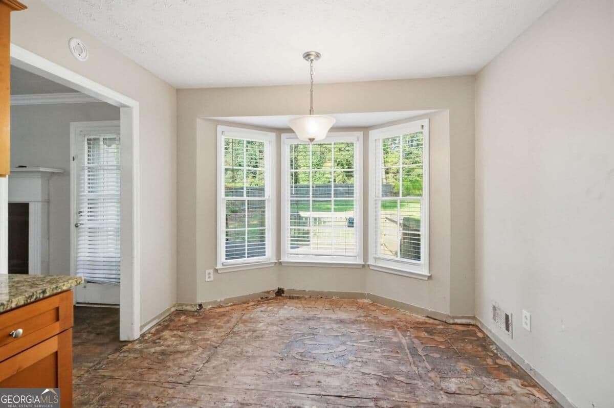 3 bedroom, 2 bathroom, 1,344 sq ft single family residence for sale at 1948 Winding Creek Lane, Marietta, GA 30064 — photo 8