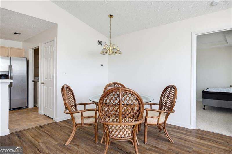 2 bedroom, 2 bathroom, 1,124 sq ft condominium for sale at 535 Bentley Place, Tucker, GA 30084 — photo 9