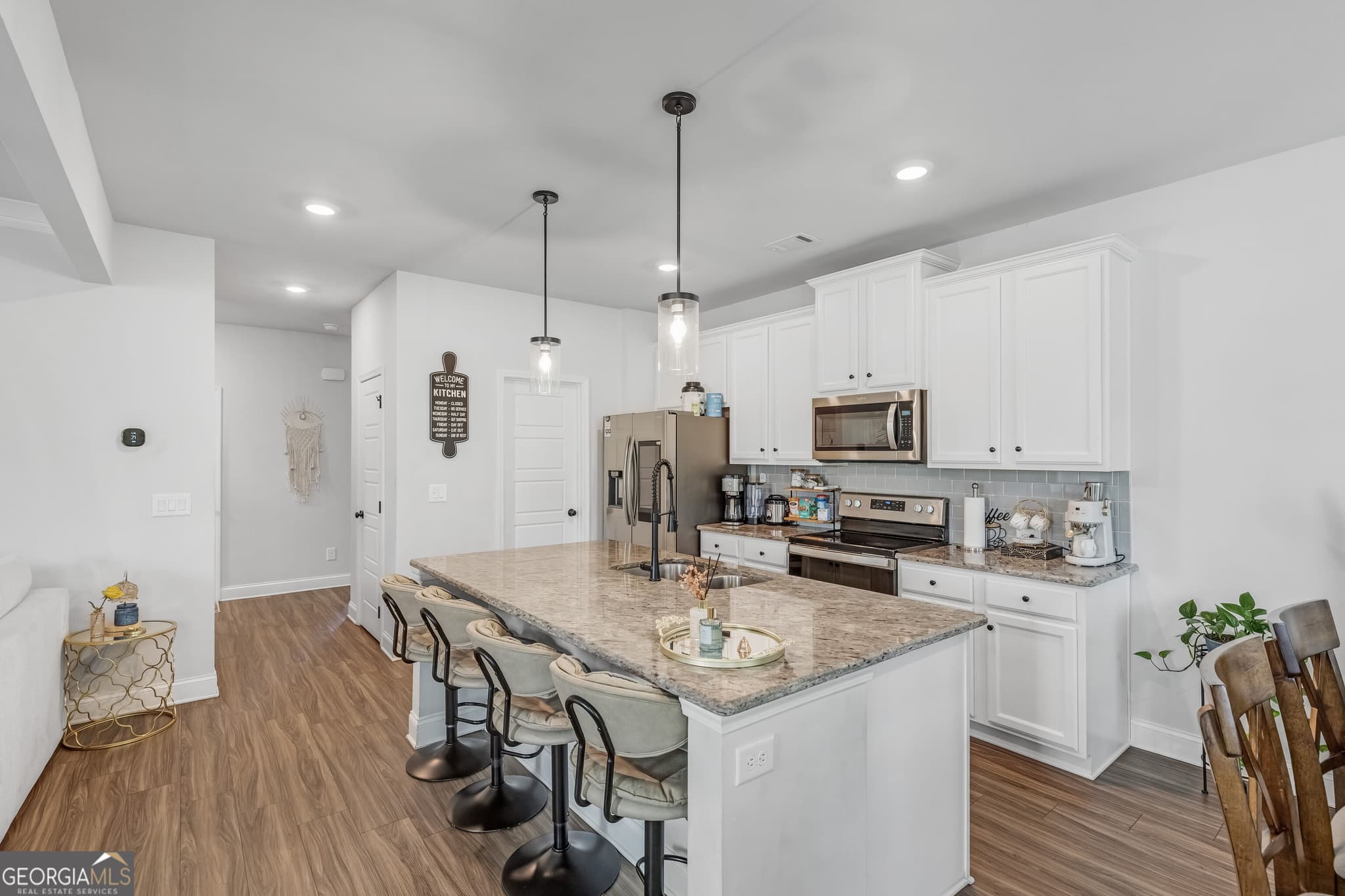 4 bedroom, 2.5 bathroom, 2,404 sq ft single family residence for sale at 5317 Fox Hill Lane, Oakwood, GA 30566 — photo 10
