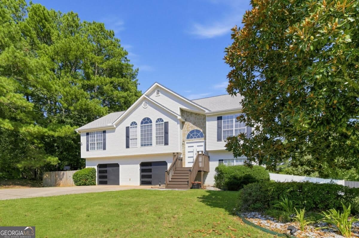 6 bedroom, 3 bathroom single family residence for sale at 2366 Old Lower River Road, Douglasville, GA 30135 — photo 6