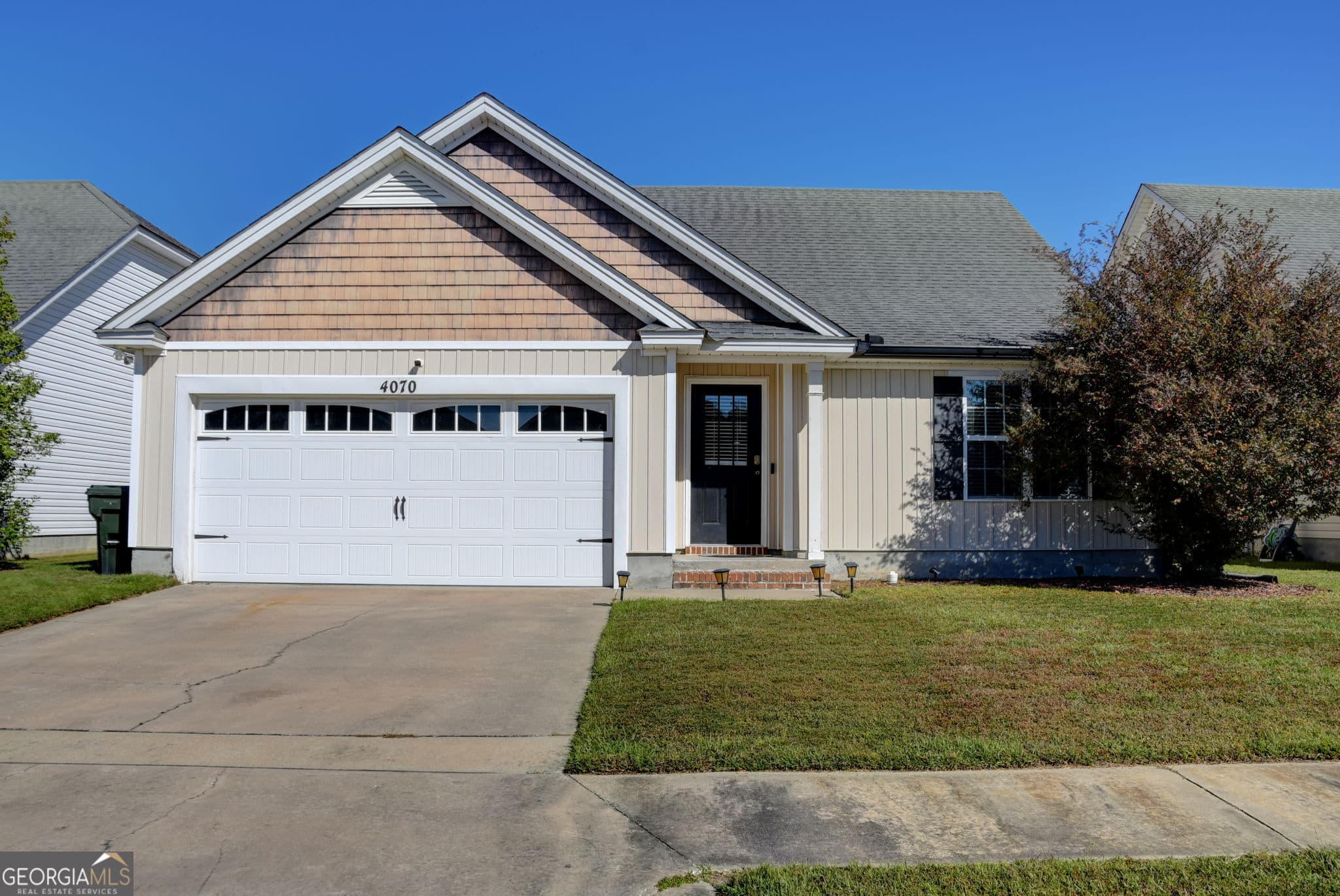 3 bedroom, 2 bathroom, 1,426 sq ft single family residence for sale at 4070 Cottage Heights, Hahira, GA 31632