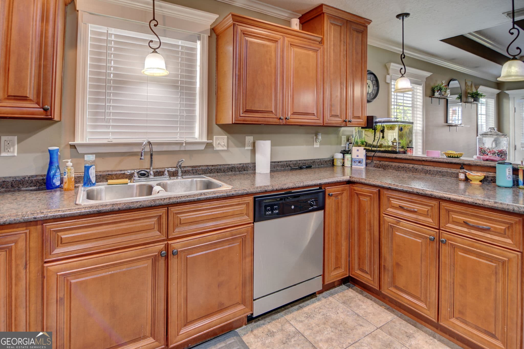 3 bedroom, 2 bathroom, 1,426 sq ft single family residence for sale at 4070 Cottage Heights, Hahira, GA 31632 — photo 9