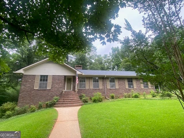 3 bedroom, 2.5 bathroom, 1,826 sq ft single family residence for sale at 314 Neal Street, West Point, GA 31833 — photo 2