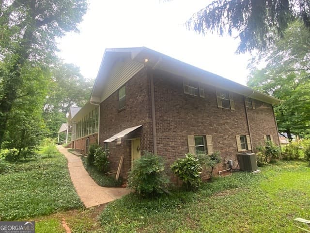 3 bedroom, 2.5 bathroom, 1,826 sq ft single family residence for sale at 314 Neal Street, West Point, GA 31833 — photo 8