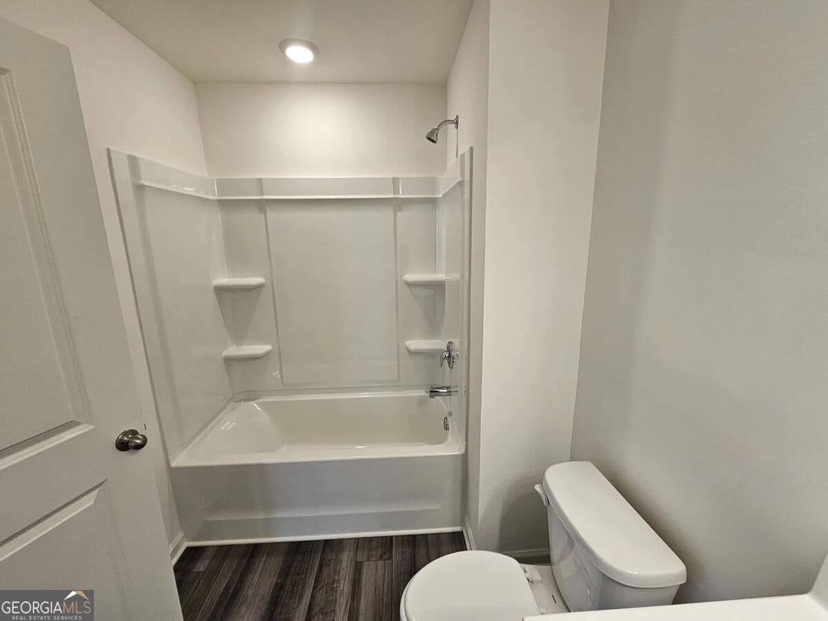 3 bedroom, 3 bathroom, 1,356 sq ft townhouse for sale at 3513 Condor Court, Atlanta, GA 30331 — photo 10