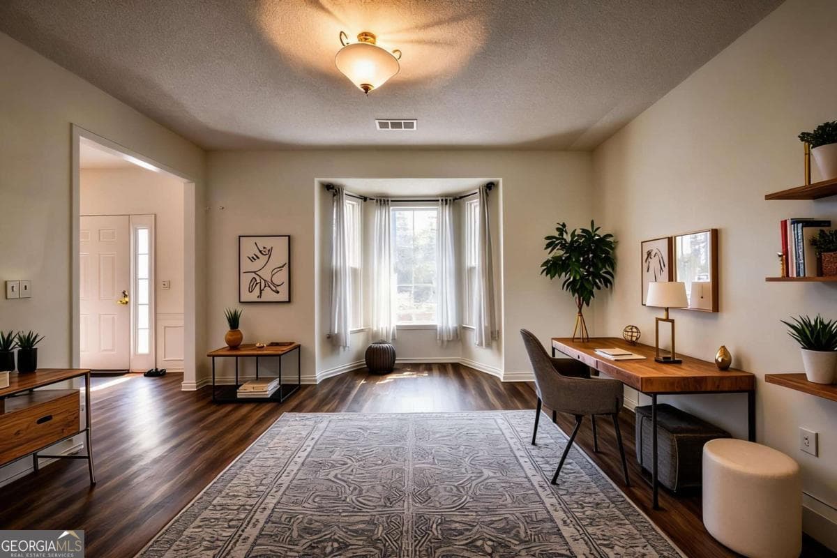 4 bedroom, 2.5 bathroom, 2,283 sq ft single family residence for sale at 900 Cherringham Court, Johns Creek, GA 30005 — photo 3