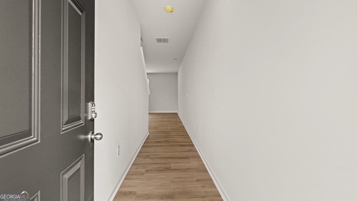 3 bedroom, 2.5 bathroom, 1,857 sq ft townhouse for sale at 3011 Ryker Road, Gainesville, GA 30507 — photo 2