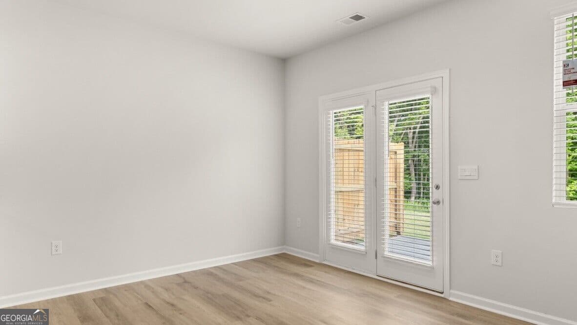 3 bedroom, 2.5 bathroom, 1,857 sq ft townhouse for sale at 3011 Ryker Road, Gainesville, GA 30507 — photo 9