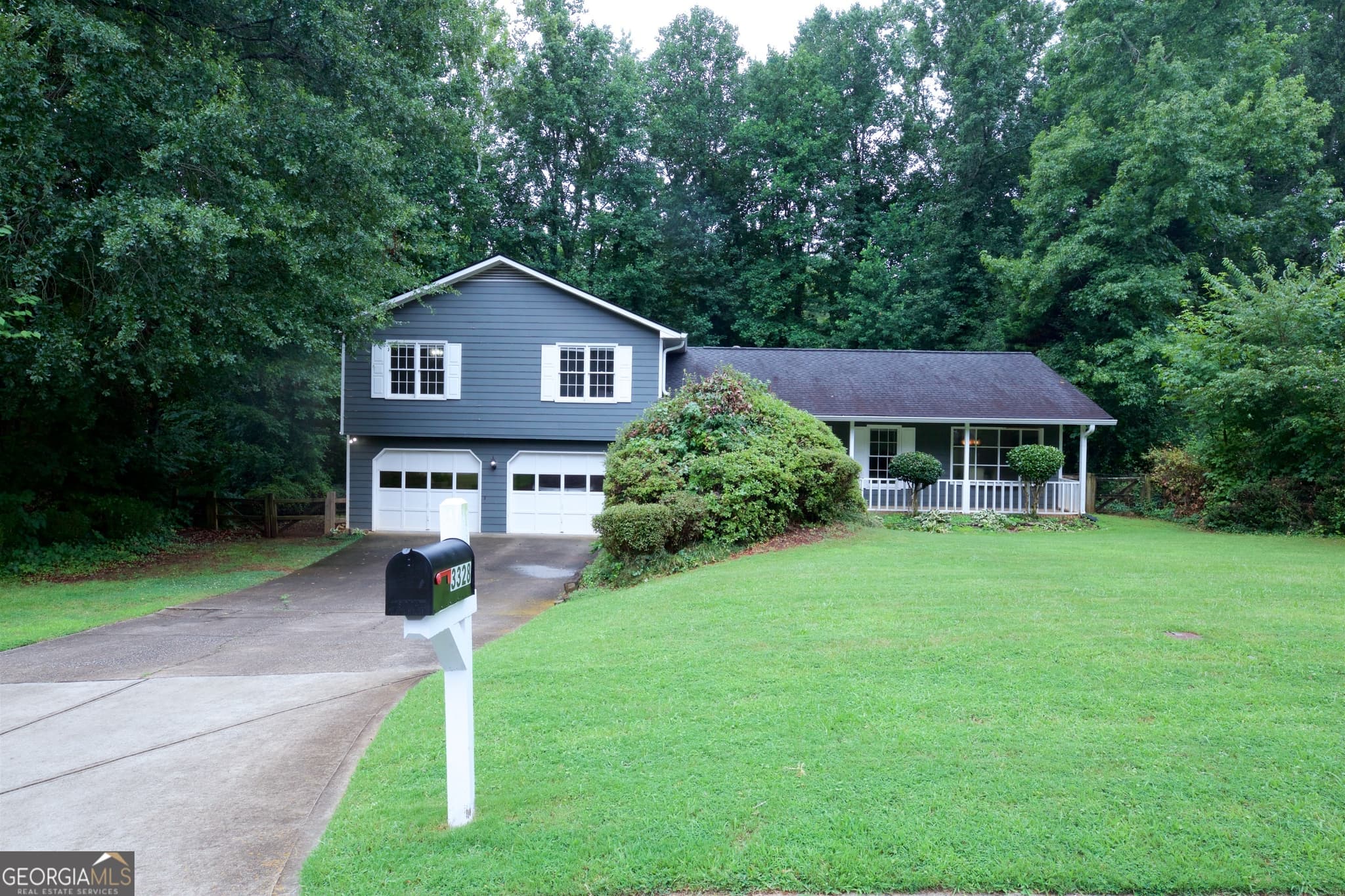 3 bedroom, 2 bathroom, 1,606 sq ft single family residence for rent at 3328 Mountain Hollow Drive, Marietta, GA 30062 for $2,200 a month — photo 1 of 1