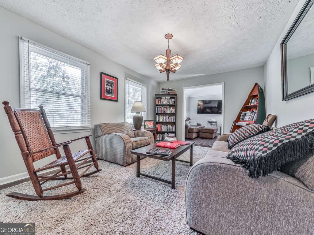 4 bedroom, 3 bathroom, 1,476 sq ft single family residence for sale at 132 Little Brook Drive, Woodstock, GA 30188 — photo 4