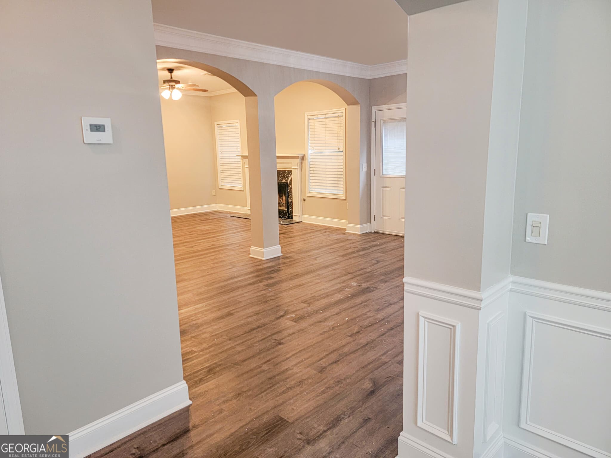 5 bedroom, 2.5 bathroom, 2,708 sq ft single family residence for sale at 908 Upland Ives Drive, Buford, GA 30518 — photo 4