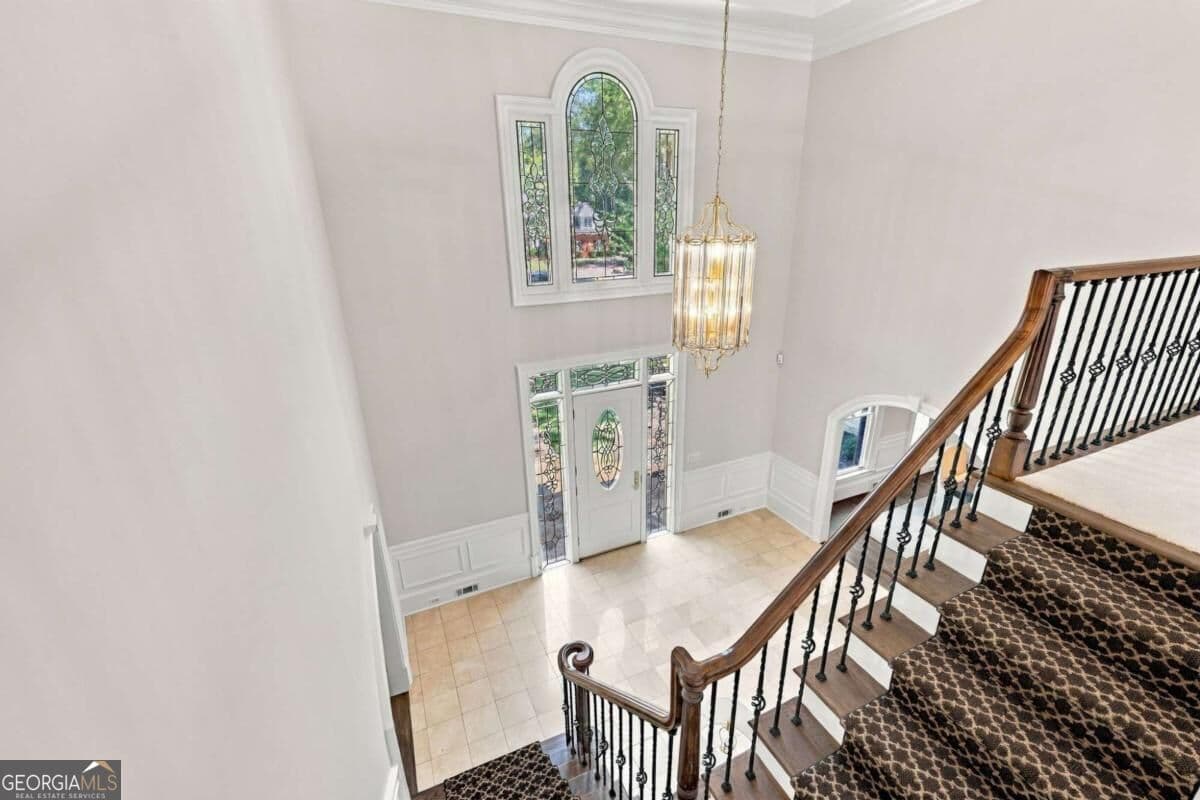5 bedroom, 5.5 bathroom, 7,502 sq ft single family residence for sale at 4075 Brixham Way, Johns Creek, GA 30022 — photo 9
