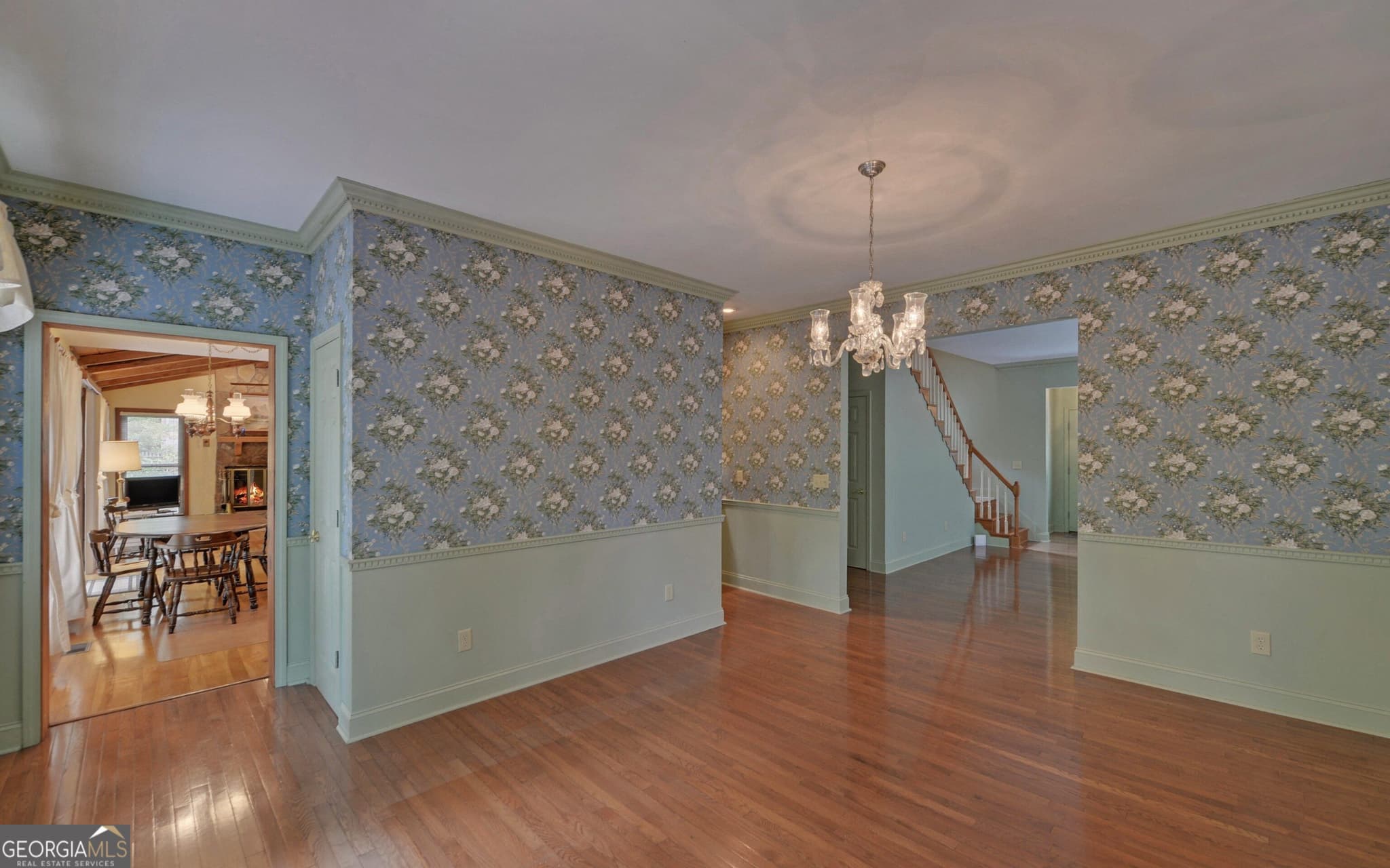 5 bedroom, 4 bathroom, 3,503 sq ft single family residence for sale at 371 Shorewood Circle, Toccoa, GA 30577 — photo 10