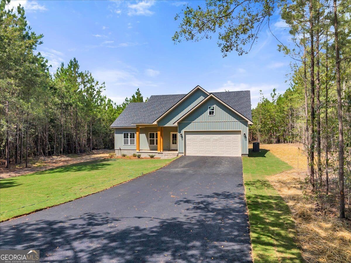 3 bedroom, 2 bathroom, 1,560 sq ft single family residence for sale at 1224 Snow Hill Road, Cadwell, GA 31009 — photo 3