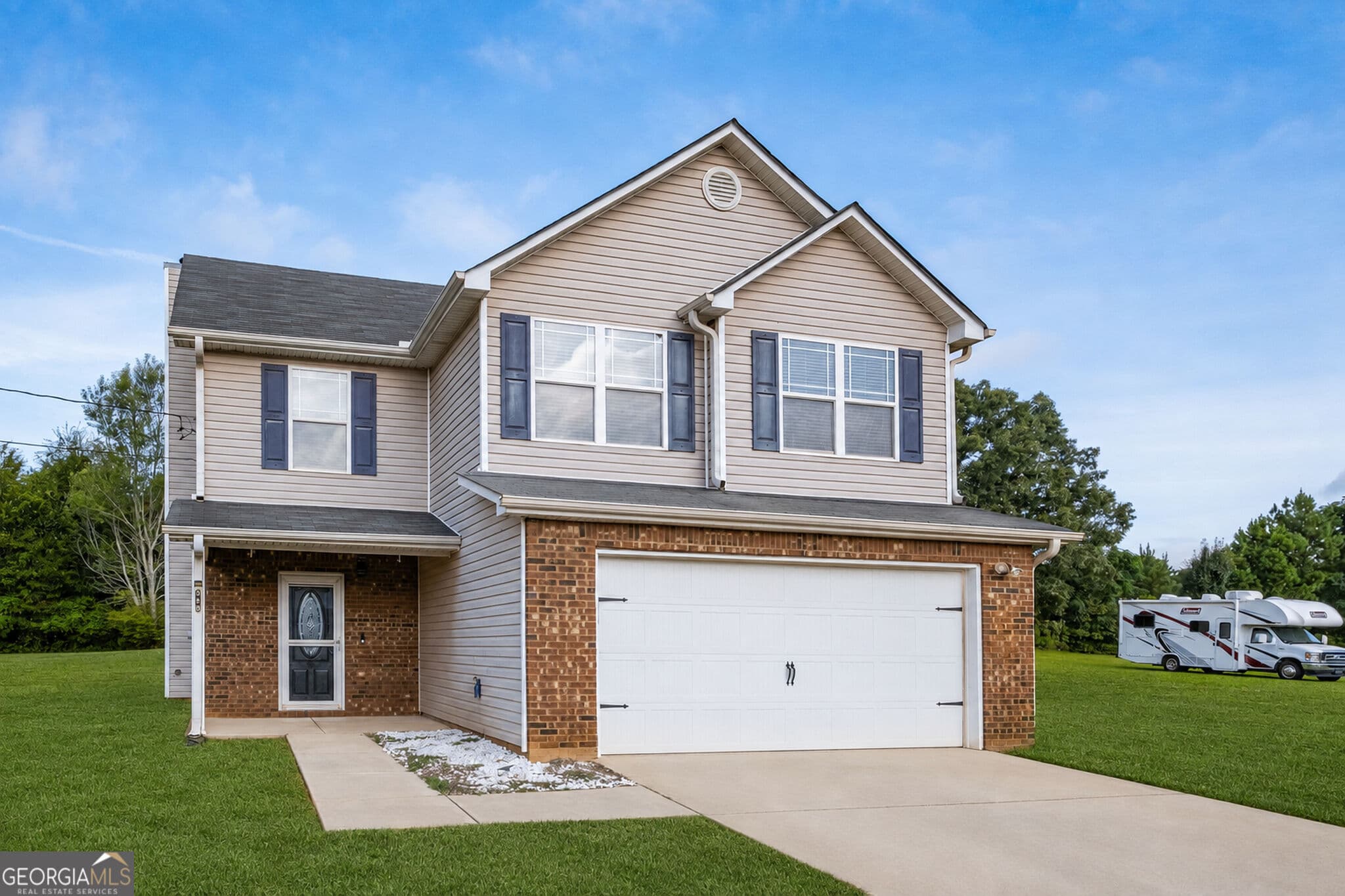 4 bedroom, 2.5 bathroom, 1,836 sq ft single family residence for sale at 315 Furrow Creek Court, Jackson, GA 30233