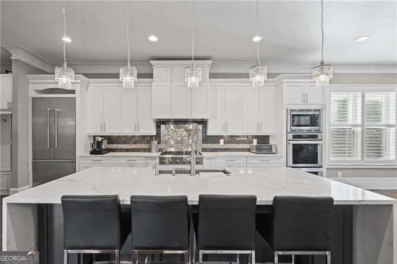 5 bedroom, 5.5 bathroom, 5,355 sq ft single family residence for sale at 3383 Jamont Boulevard, Johns Creek, GA 30022 — photo 8
