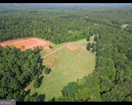 2 bedroom, 1 bathroom, 1,225 sq ft single family residence for sale at 2190 Reese Road, Rutledge, GA 30663 — photo 1 of 66
