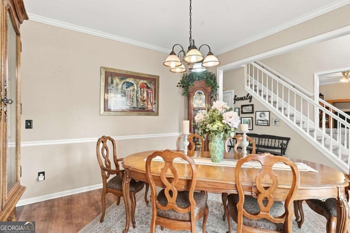 5 bedroom, 2.5 bathroom, 3,152 sq ft single family residence for sale at 475 Leggett Drive, Lawrenceville, GA 30043 — photo 7