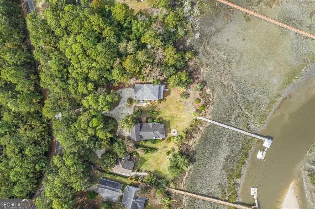 4 bedroom, 2.5 bathroom, 4,068 sq ft single family residence for sale at 1579 NE Julienton Drive, Townsend, GA 31331 — photo 10