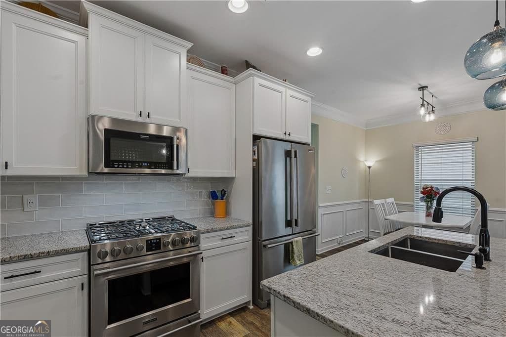 4 bedroom, 2.5 bathroom, 2,464 sq ft single family residence for sale at 291 Panicum Street, Lawrenceville, GA 30046 — photo 9