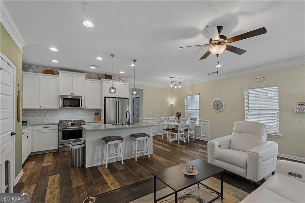 4 bedroom, 2.5 bathroom, 2,464 sq ft single family residence for sale at 291 Panicum Street, Lawrenceville, GA 30046 — photo 8