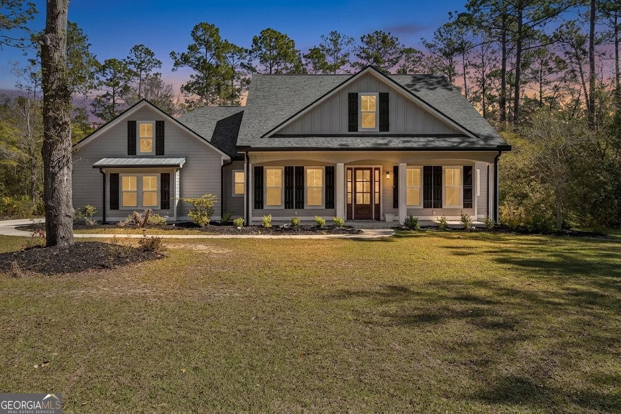4 bedroom, 2.5 bathroom, 2,293 sq ft single family residence for sale at 105 Sunset Drive, Woodbine, GA 31569 — photo 2