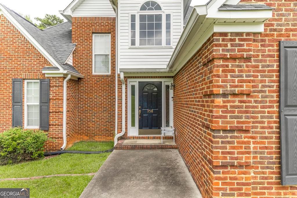 4 bedroom, 3.5 bathroom, 3,290 sq ft single family residence for sale at 158 Olivia Circle, Macon, GA 31211 — photo 4