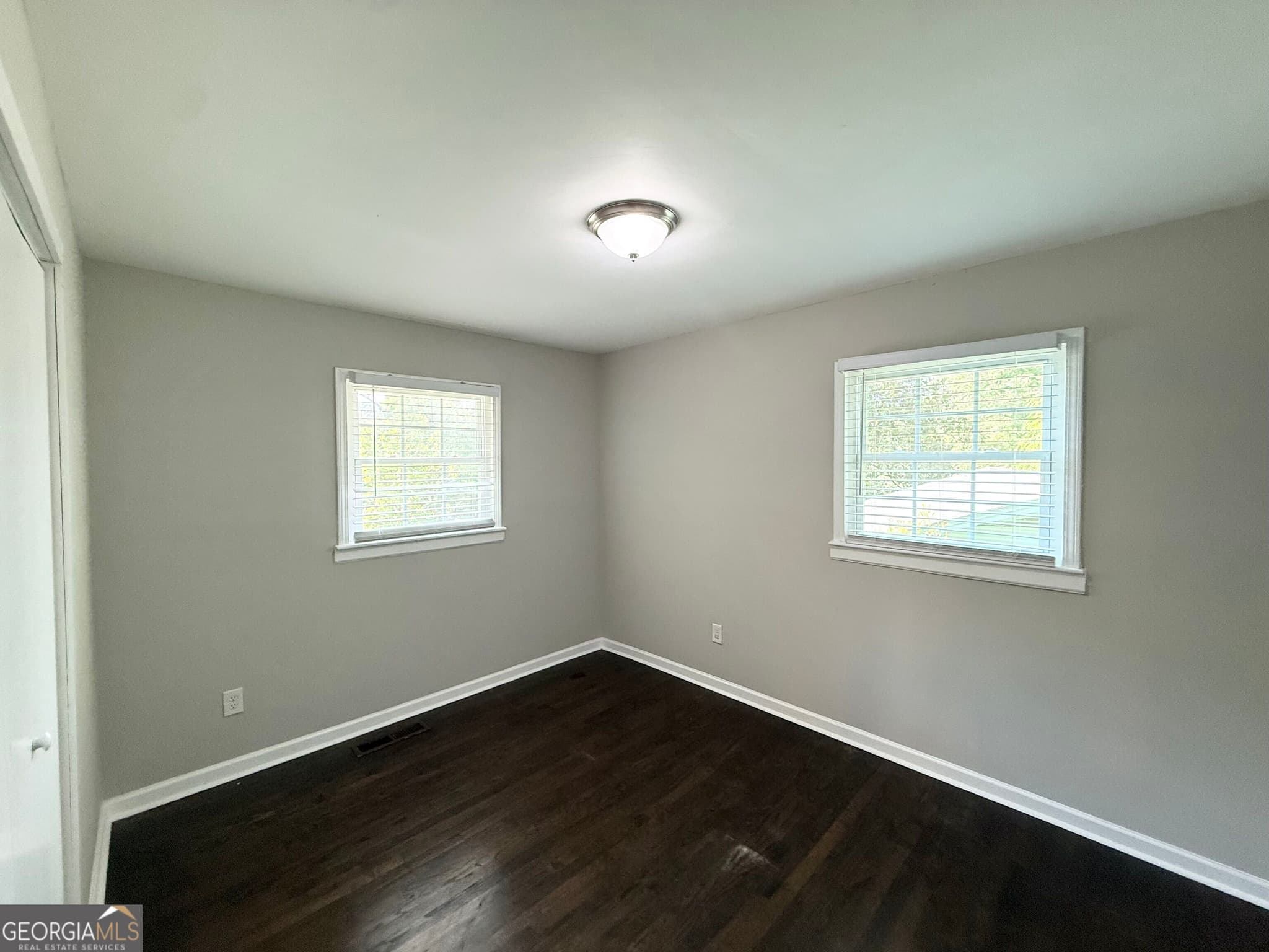 4 bedroom, 1 bathroom, 1,144 sq ft single family residence for sale at 3169 Pennington Circle, Atlanta, GA 30354 — photo 8