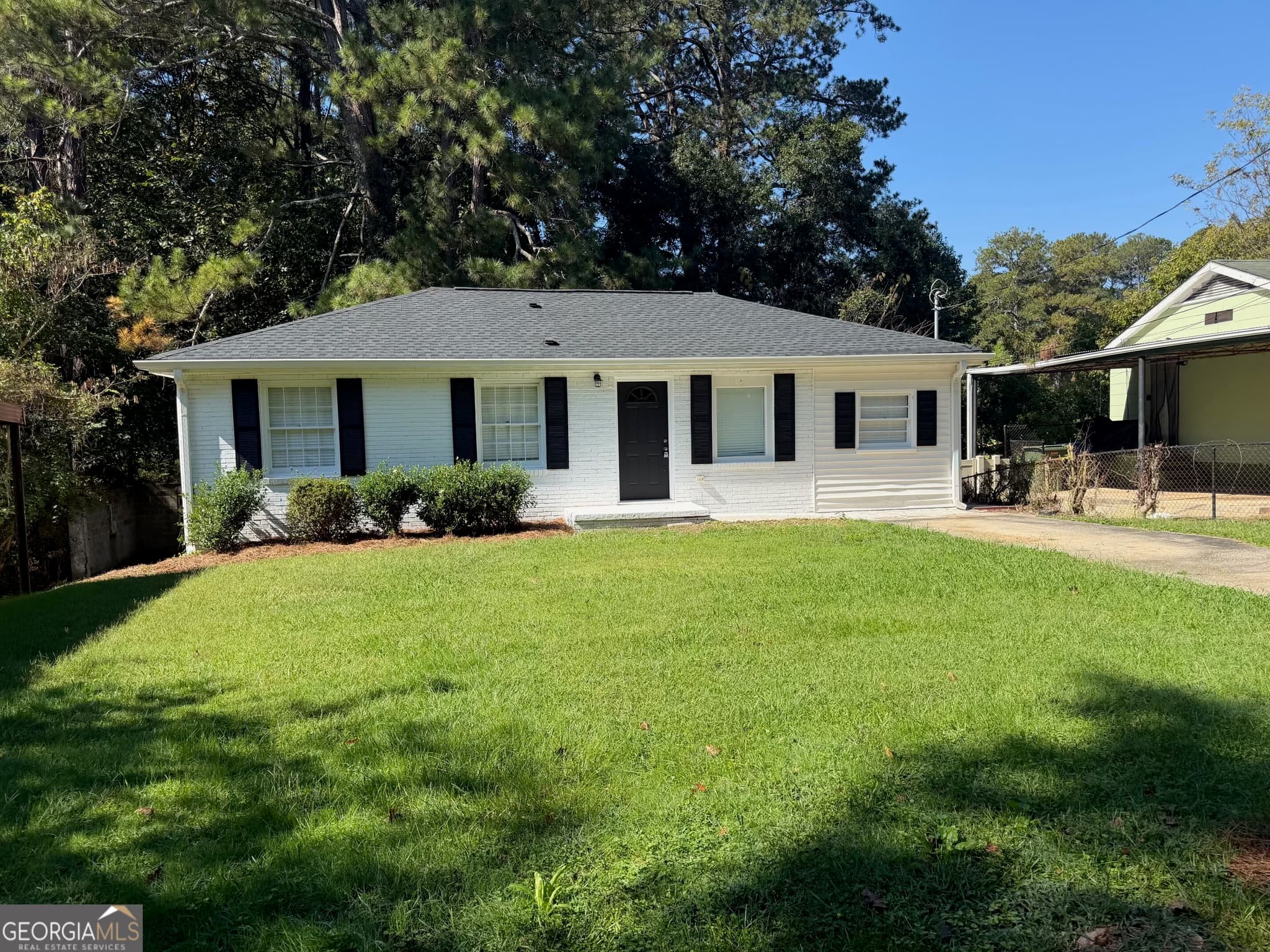 3 bedroom, 2 bathroom, 1,032 sq ft single family residence for sale at 2823 Marco Drive, Atlanta, GA 30318