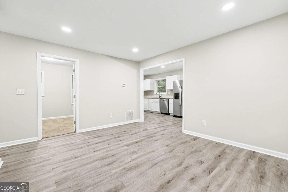 3 bedroom, 2 bathroom, 1,032 sq ft single family residence for sale at 2823 Marco Drive, Atlanta, GA 30318 — photo 5