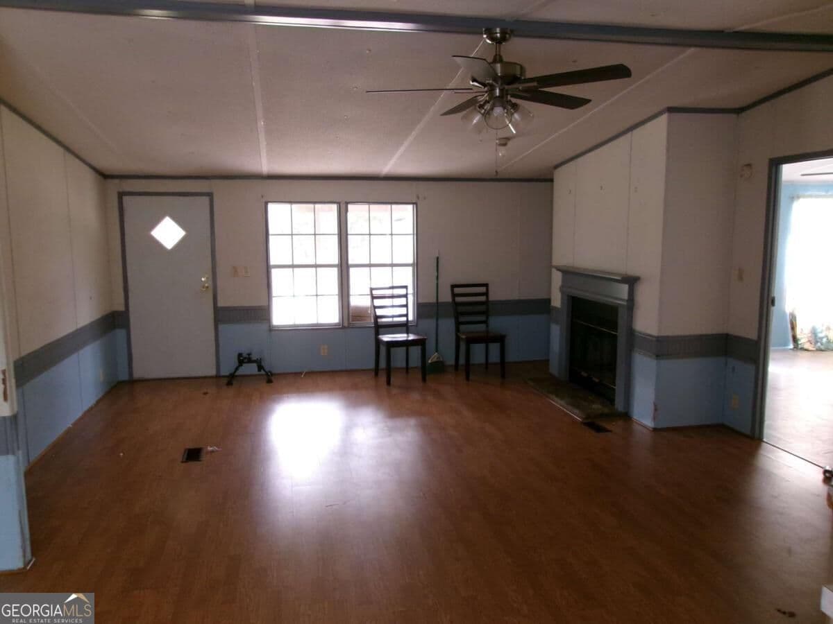 3 bedroom, 2 bathroom, 1,568 sq ft manufactured home,single family residence under contract at 2563 Old Ocilla Road ---, Tifton, GA 31794 — photo 6