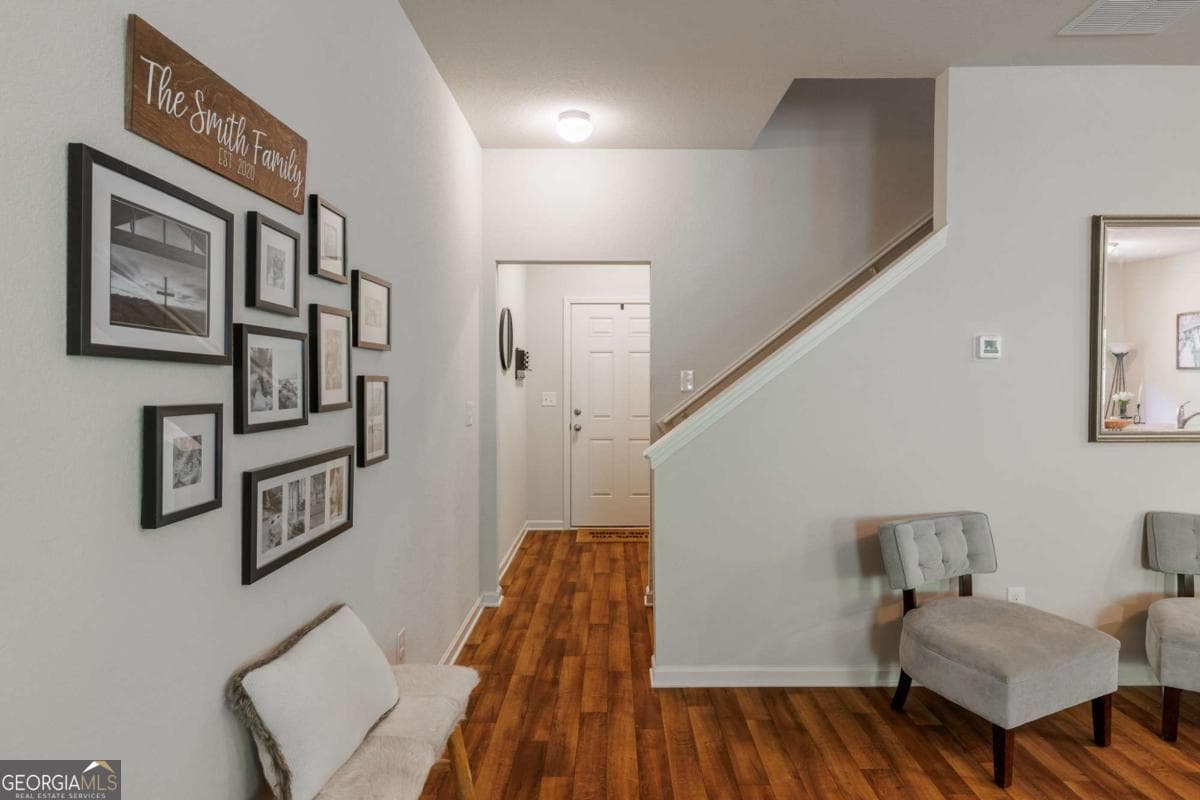 3 bedroom, 2.5 bathroom, 1,689 sq ft single family residence for sale at 343 Morning Drive, Athens, GA 30606 — photo 4