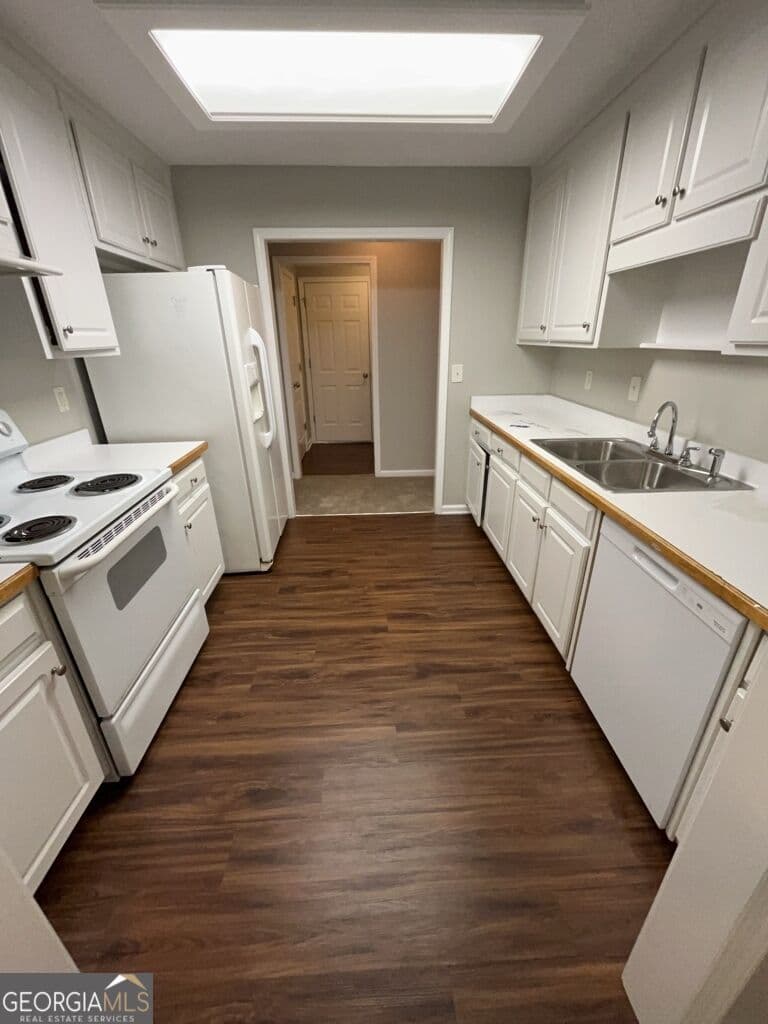 3 bedroom, 2 bathroom, 1,204 sq ft single family residence for rent at 1302 Manning Way, Monroe, GA 30656 for $1,695 a month — photo 6