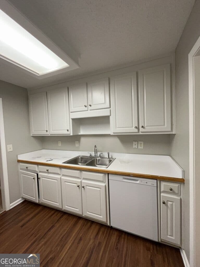 3 bedroom, 2 bathroom, 1,204 sq ft single family residence for rent at 1302 Manning Way, Monroe, GA 30656 for $1,695 a month — photo 7