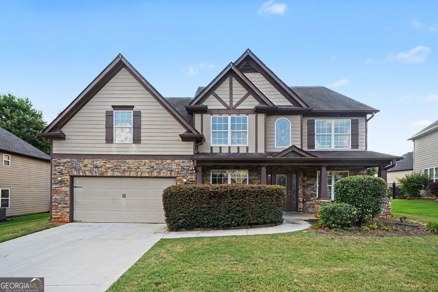 4 bedroom, 3 bathroom, 3,182 sq ft single family residence for sale at 2253 Park Manor Lane, Snellville, GA 30078 — photo 1 of 31