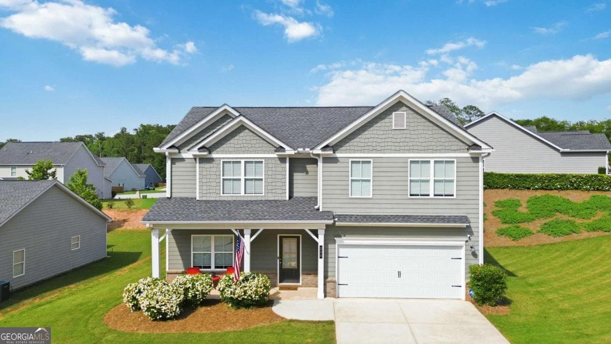 4 bedroom, 2.5 bathroom, 2,396 sq ft single family residence for sale at 234 Stonecreek Bend, Monroe, GA 30655 — photo 1 of 19
