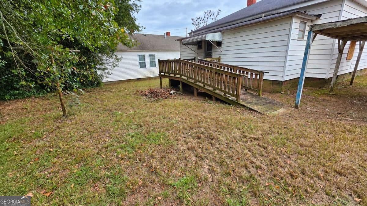 2 bedroom, 1 bathroom, 1,180 sq ft single family residence for sale at 36 Hazel Street, Covington, GA 30014 — photo 2