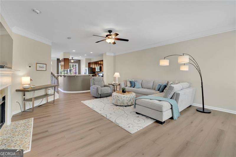 3 bedroom, 3.5 bathroom, 2,390 sq ft townhouse for sale at 14000 Portside Bend, Milton, GA 30004 — photo 9