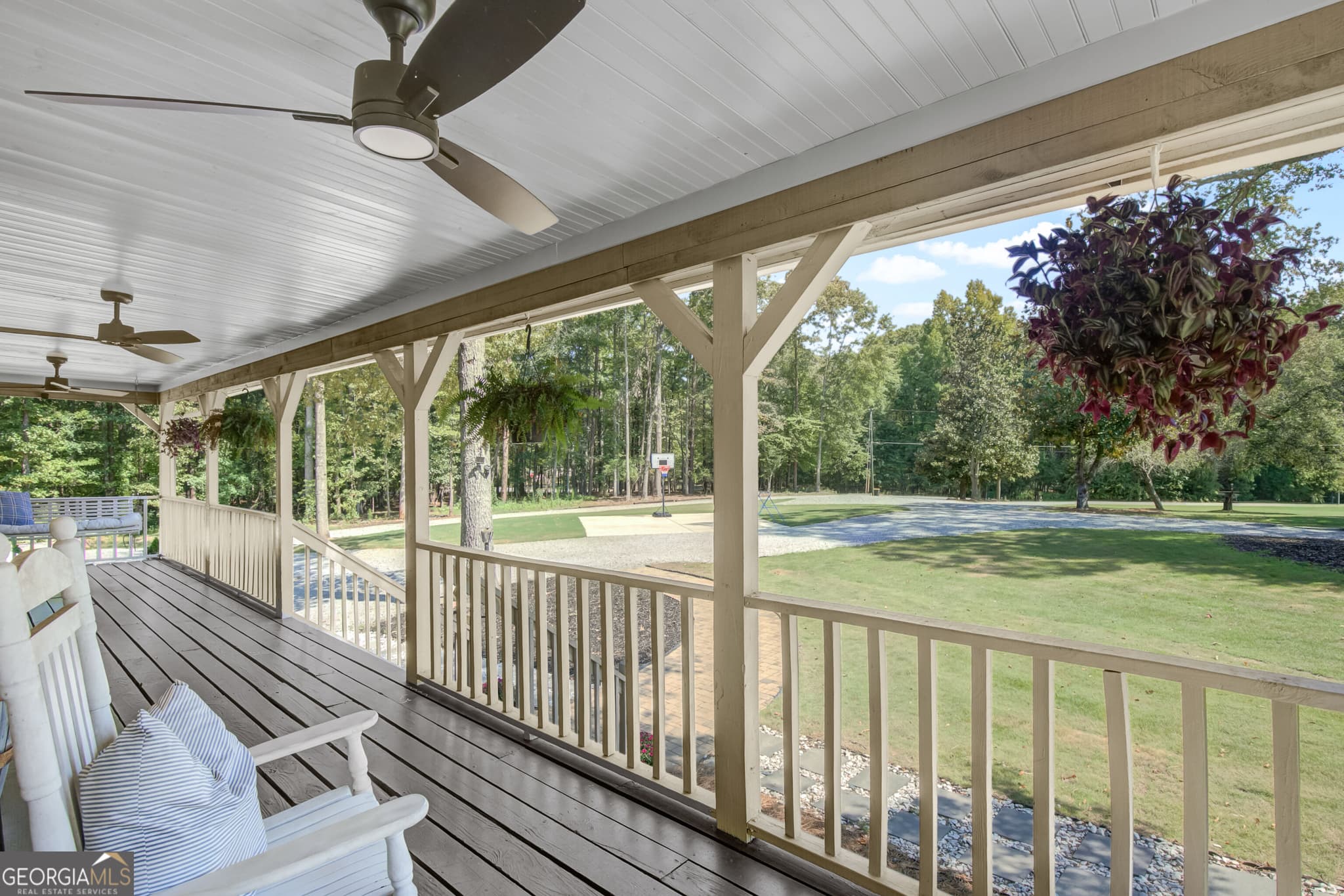 4 bedroom, 3.5 bathroom, 2,820 sq ft single family residence for sale at 115 keyland Drive, Fayetteville, GA 30215 — photo 6