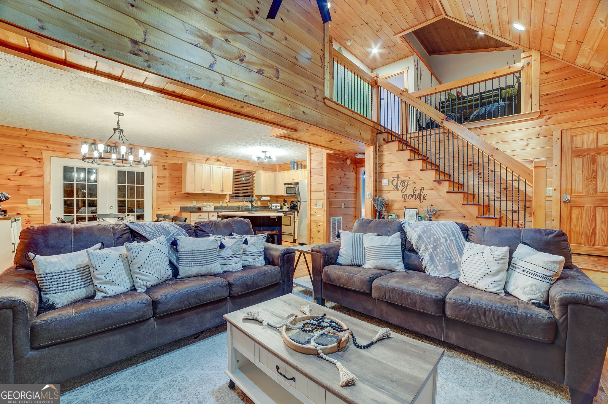 5 bedroom, 3 bathroom, 2,388 sq ft cabin,single family residence for sale at 46 Pelican Drive, Ellijay, GA 30540 — photo 4