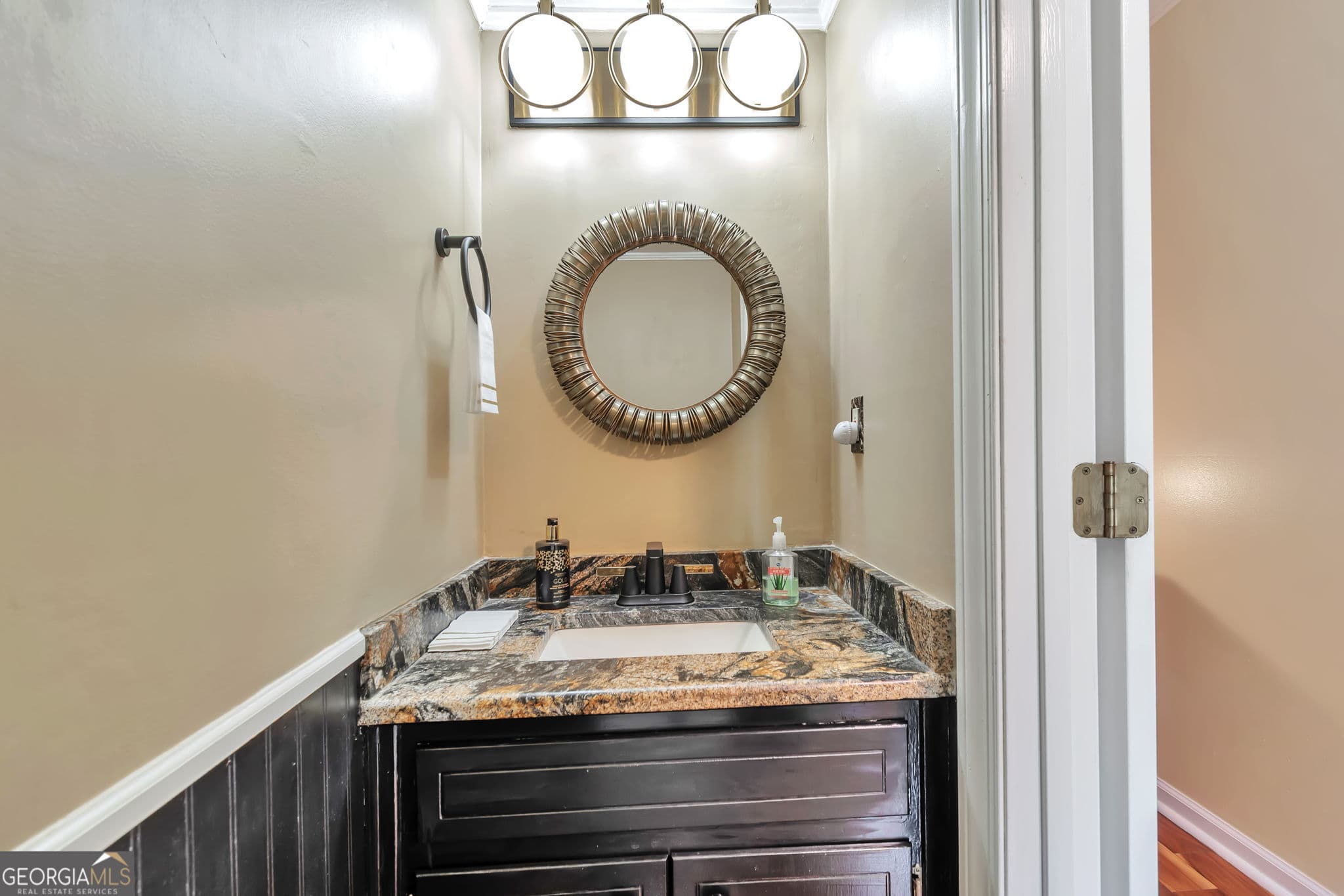 4 bedroom, 2.5 bathroom, 1,984 sq ft single family residence for sale at 6697 Gunstock Lane, Tucker, GA 30084 — photo 7