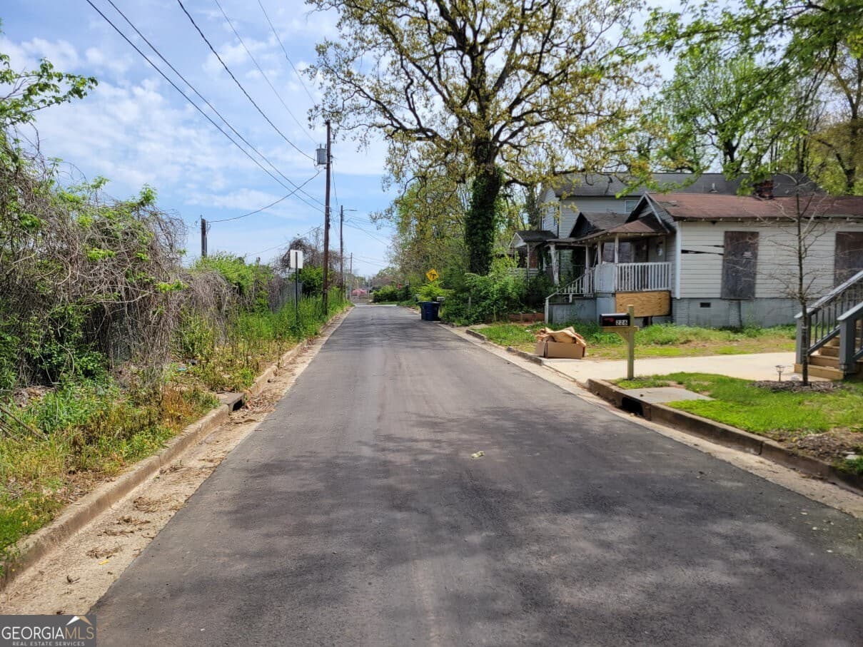 residential lot for sale at 1042 West Avenue, Atlanta, GA 30315 — photo 7