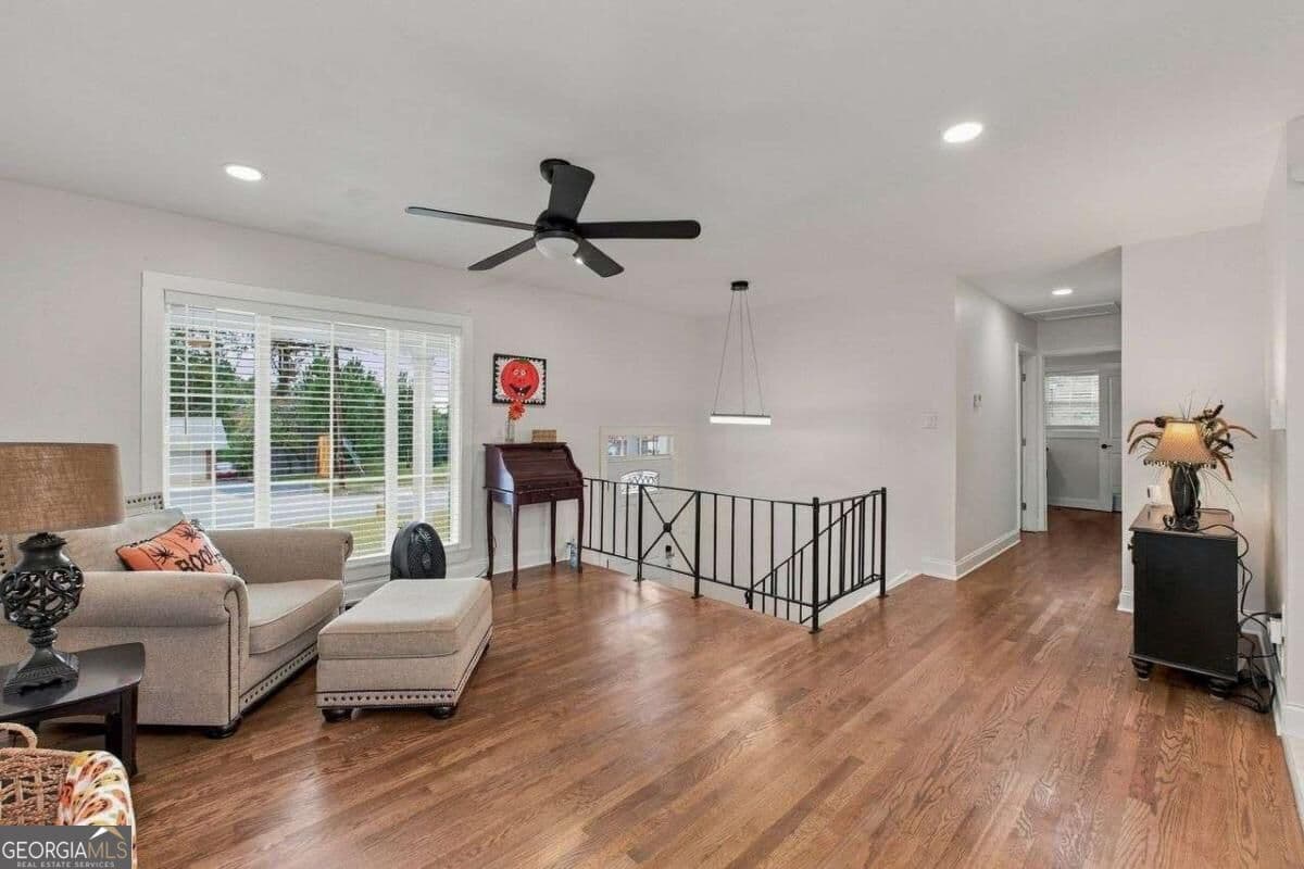 4 bedroom, 3 bathroom, 1,850 sq ft single family residence for rent at 6216 Hayes Drive, Norcross, GA 30093 for $3,200 a month — photo 10