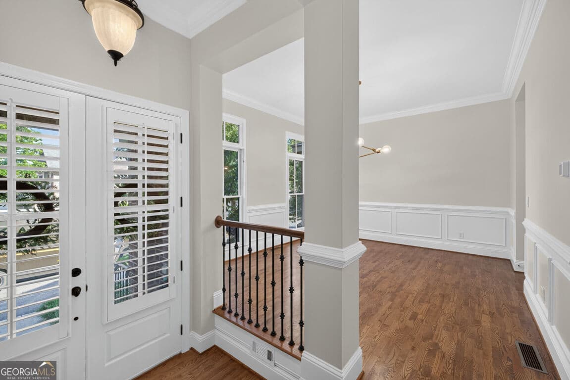 4 bedroom, 3.5 bathroom, 2,696 sq ft townhouse for sale at 1012 Merrivale Chase Lane, Roswell, GA 30075 — photo 9